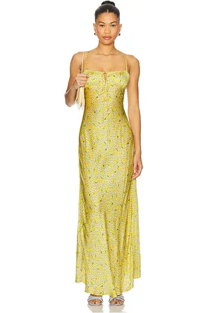 REVOLVE Leslie Amon Leslie amon vestido lencero en color amarillo talla L en - Yellow. Talla L (también en XL).