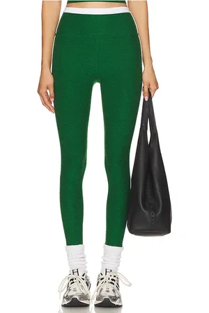 REVOLVE Beyond Yoga Beyond yoga leggins tiro alto spacedye trophy en color verde talla L en - Green. Talla L (también en M, S