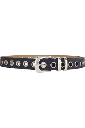 REVOLVE Understated Leather Understated leather cinturón eyelet en color talla L/XL en - Blue. Talla L/XL (también en M).