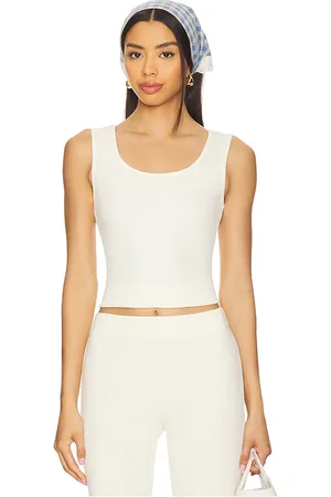 REVOLVE DONNI. Donni. top sin mangas en color talla L en - Cream. Talla L (también en XL, XXS).