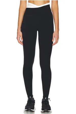 REVOLVE P.E Nation P.e nation status legging en color talla S en - Black. Talla S (también en XS).