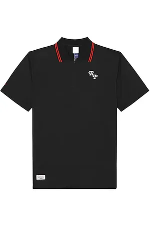 REVOLVE Rivvia Projects Rivvia projects scholar polo en color talla L en - Black. Talla L (también en M, S, XL/1X).