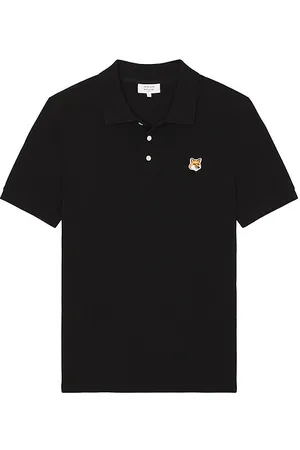 REVOLVE Maison Kitsune Maison kitsune fox head patch regular polo en color talla L en - Black. Talla L (también en M, S, XL/1X).