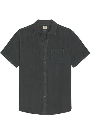 REVOLVE Faherty Faherty camisa manga corta palma en color negro talla L en - Black. Talla L (también en M, S, XL/1X).