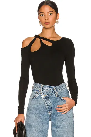 REVOLVE Superdown Superdown body yesenia en color talla M en - Black. Talla M (también en S, XS, XXS).