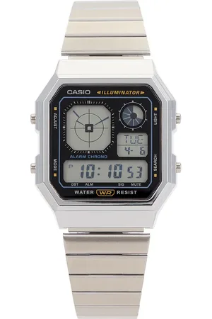 REVOLVE Casio Casio reloj a130 en color plateado metálico talla all en - Metallic Silver. Talla all.