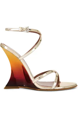 REVOLVE Paris Texas Paris texas sandalia nina en color oro metálico talla 36 en - Metallic Gold. Talla 36 (también en 37, 38, 39).