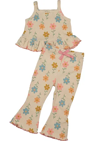 REVOLVE Wild Wawa Wild wawa conjunto de pantalón de campana con ribete en color bronce talla 2/3 en - Tan. Talla 2/3 (también en 3/4, 5/6).