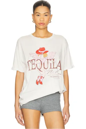REVOLVE The Laundry Room The laundry room camiseta tamaño grande tequila mi amor en color beige talla L en - Beige. Talla L (también en M, S, XL, XS).