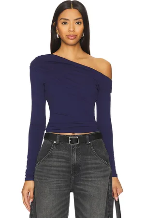 REVOLVE AFRM Afrm top de malla con un solo hombro bria en color azul marino talla XL en - Navy. Talla XL (también en XS).