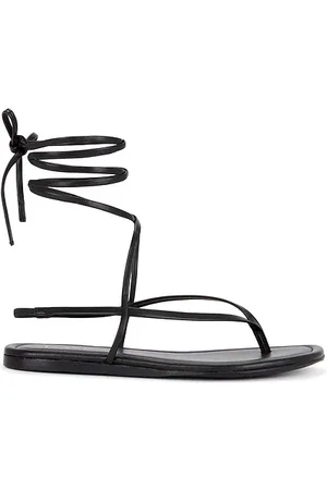 REVOLVE RAYE Raye sandalia aditi en color talla 10 en - Black. Talla 10 (también en 6, 6.5, 7, 7.5, 8, 8.5, 9, 9.5).