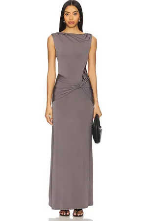 REVOLVE Lovers and Friends Lovers and friends vestido largo leah en color gris talla L en - Grey. Talla L (también en M, S, XL, XS, XXS).
