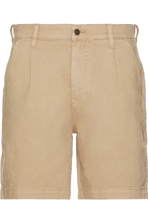 REVOLVE Corridor Corridor short plisado heavy en color marrón talla 31 en - Brown. Talla 31 (también en 32, 33, 34).
