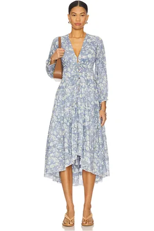 REVOLVE Free People Free people vestido midi pappiet en color azul talla L en - Blue. Talla L (también en M, S, XS).