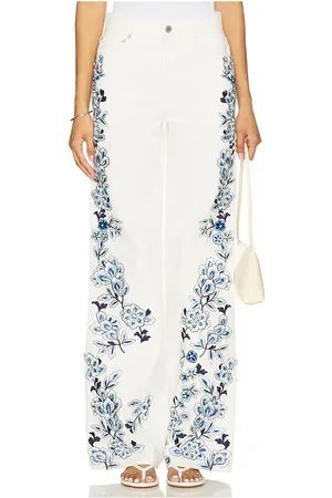 REVOLVE Alice + Olivia Alice + olivia weezy jean en color blanco talla 29 en - White. Talla 29 (también en 30).