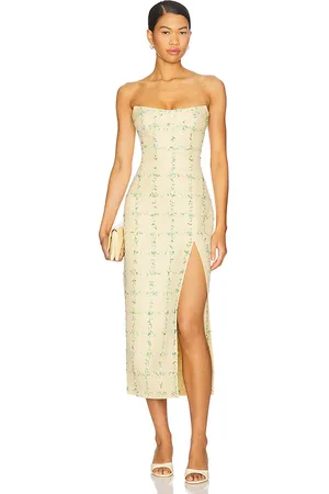 REVOLVE Amanda Uprichard Amanda uprichard vestido midi ivy en color talla M en - Yellow. Talla M (también en S, XL, XS).