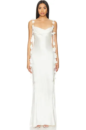 REVOLVE NBD Nbd vestido largo inaya en color talla M en - Cream. Talla M (también en XL).