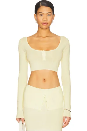 REVOLVE LIONESS Lioness amour crop top en color amarillo limon talla L en - Lemon. Talla L (también en M, S, XL, XS).