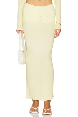 REVOLVE LIONESS Lioness falda amour en color amarillo limon talla L en - Lemon. Talla L (también en M, S, XS).