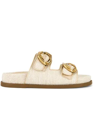 REVOLVE Schutz Schutz sandalia olga sporty en color ivory talla 6.5 en - Ivory. Talla 6.5 (también en 7, 7.5, 8, 8.5, 9, 9.5).