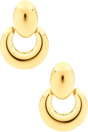 REVOLVE Cendre Cendre pendientes largos hattie en color oro metálico talla all en - Metallic Gold. Talla all.