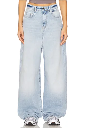 REVOLVE Icon Denim Icon denim pierna ancha coco en color azul talla 23 en - Blue. Talla 23 (también en 24, 25, 26, 27, 28, 29, 30, 31, 32).