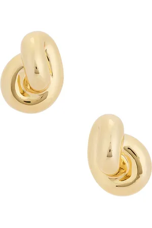REVOLVE Jennifer Fisher Jennifer fisher pendientes de tachuela en color oro metálico talla all en - Metallic Gold. Talla all.