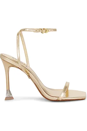 REVOLVE Schutz Schutz sandalia joanna en color oro metálico talla 10 en - Metallic Gold. Talla 10 (también en 6, 6.5, 7, 7.5, 8, 8.5, 9, 9.5).