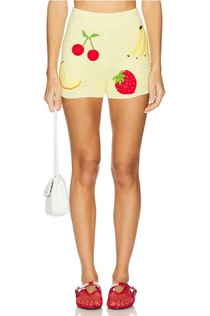 REVOLVE Capittana Capittana sasha short en color talla M-L en - Yellow. Talla M-L (también en XS-S).