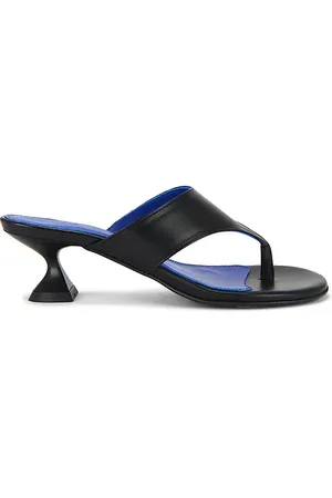 REVOLVE ALOHAS Alohas sandalias en tess en color talla 35 en - Black. Talla 35 (también en 36, 37, 38, 39, 40, 41).