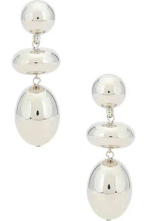 REVOLVE 8 Other Reasons 8 other reasons pendientes largos en color metálico talla all en - Metallic Silver. Talla all.