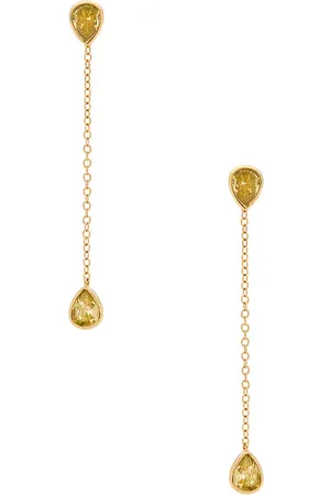 REVOLVE Ettika Ettika pendientes largos en color oro metálico talla all en - Metallic Gold. Talla all.