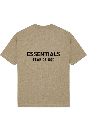 REVOLVE Fear of God ESSENTIALS Fear of god essentials camiseta classic en color neutral talla L en - Neutral. Talla L (también en M, S, XL