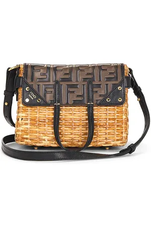 REVOLVE FWRD Renew Fwrd renew bolso hombro fendi en color talla all en - Brown. Talla all.