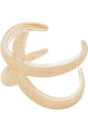 REVOLVE Ettika Ettika brazalete en color oro metálico talla all en - Metallic Gold. Talla all.