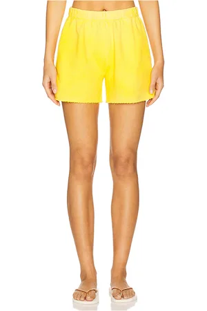 REVOLVE COTTON CITIZEN Cotton citizen roma short en color amarillo talla L en - Yellow. Talla L (también en M, S, XS).