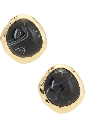 REVOLVE 8 Other Reasons 8 other reasons pendientes de tachuela en color oro metálico talla all en - Metallic Gold. Talla all.