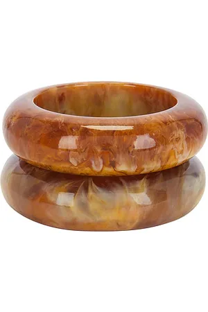 REVOLVE 8 Other Reasons 8 other reasons conjunto de brazalete en color talla all en - Brown. Talla all.