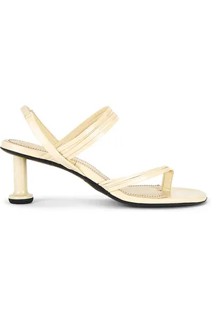 REVOLVE ALOHAS Alohas sandalias en color salsa en color talla 35 en - Cream. Talla 35 (también en 36, 37, 38, 39, 40, 41).