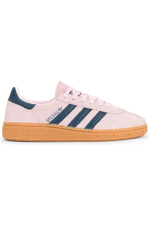 REVOLVE Adidas Originals Adidas originals zapatilla deportiva handball spezial w en color talla 6 en - Pink. Talla 6 (también en 7, 7.5, 8.5, 9)