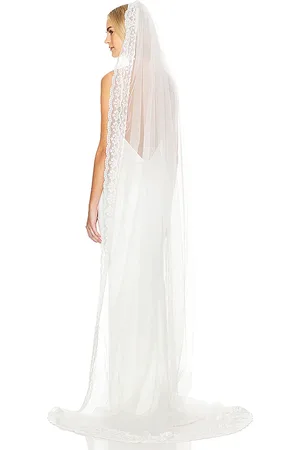 REVOLVE Gigi & Olive Gigi & olive velo en color talla all en - White. Talla all.