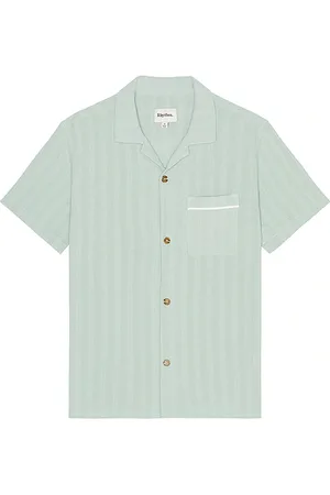 REVOLVE Rhythm Rhythm camisa manga corta daytona en color talla L en - Teal. Talla L (también en M, S, XL/1X).