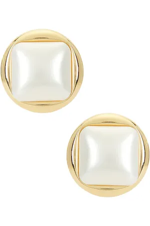 REVOLVE 8 Other Reasons 8 other reasons pendientes de tachuela en color oro metálico talla all en - Metallic Gold. Talla all.