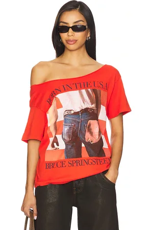 REVOLVE DAYDREAMER Daydreamer camiseta bruce springsteen born en the usa en color rojo talla L en - Red. Talla L (también en M, S, XL, XS).