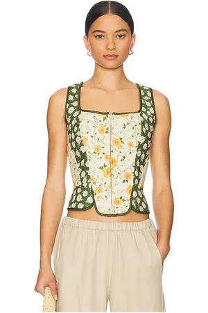 REVOLVE Agua Bendita Agua bendita top sin mangas sinclair en color verde talla L en - Green. Talla L (también en M, S).
