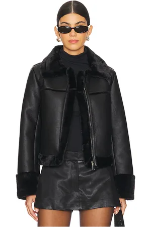 REVOLVE Superdown Superdown chaqueta sasha en color talla S en - Black. Talla S (también en XXS).