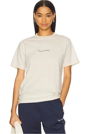 REVOLVE Museum of Peace and Quiet Museum of peace and quiet camiseta wordmark en color ivory talla L en - Ivory. Talla L (también en M, S, XL/1X).