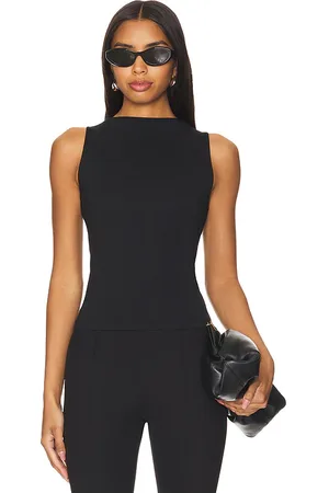 REVOLVE CLYQUE Clyque top sin mangas kayla en color talla S en - Black. Talla S (también en XL).