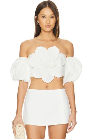 REVOLVE Yumi Kim Yumi kim keira top en color talla S en - White. Talla S (también en M, XS).