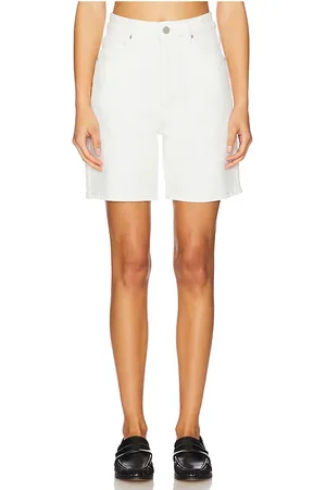 REVOLVE Abrand Abrand carrie short en color talla 23 en - White. Talla 23 (también en 24, 25, 26, 27, 28, 29, 30, 31, 32, 34).